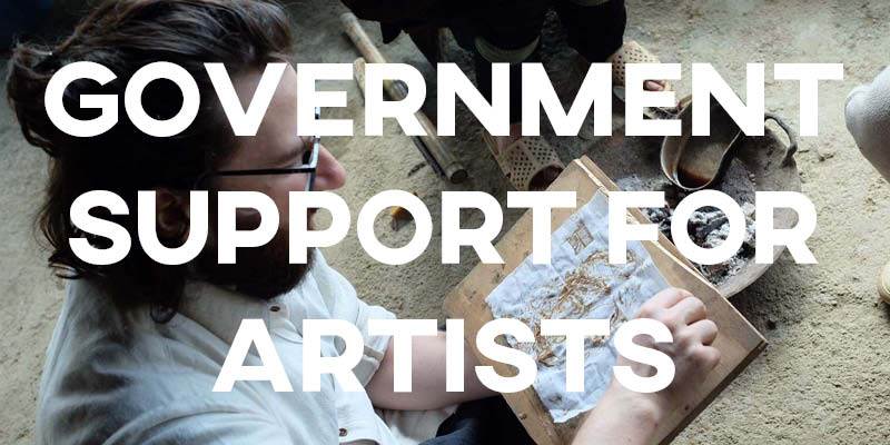 IELTS Essay: Government Support for Artists